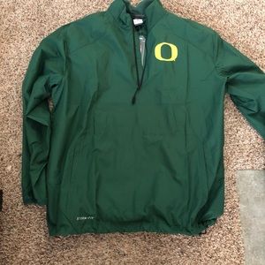 NWT Men’s Oregon Ducks pullover ! Size large !